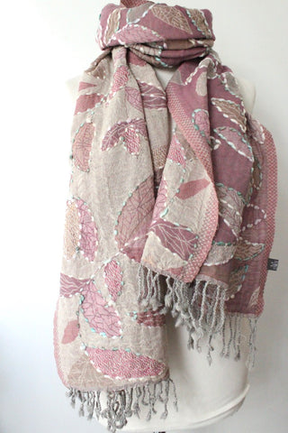 Woolen pink plant Scarf