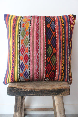 Kilim 60cm x 60cm Lissabon Cushion
